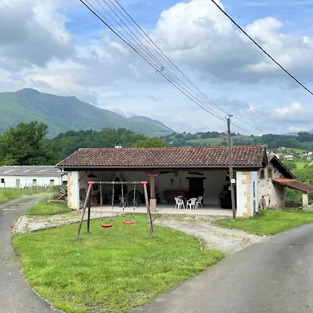 Holiday home Barrukia Uhart-Cize